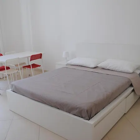 Гостевой дом Enjoy Трани