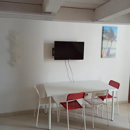 Enjoy Гостевой дом 3*