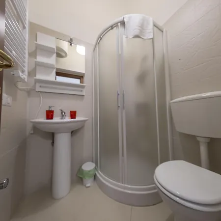 Enjoy Гостевой дом 3*