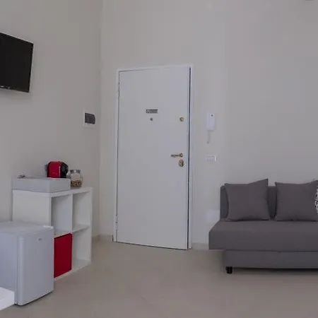 Enjoy Гостевой дом Трани